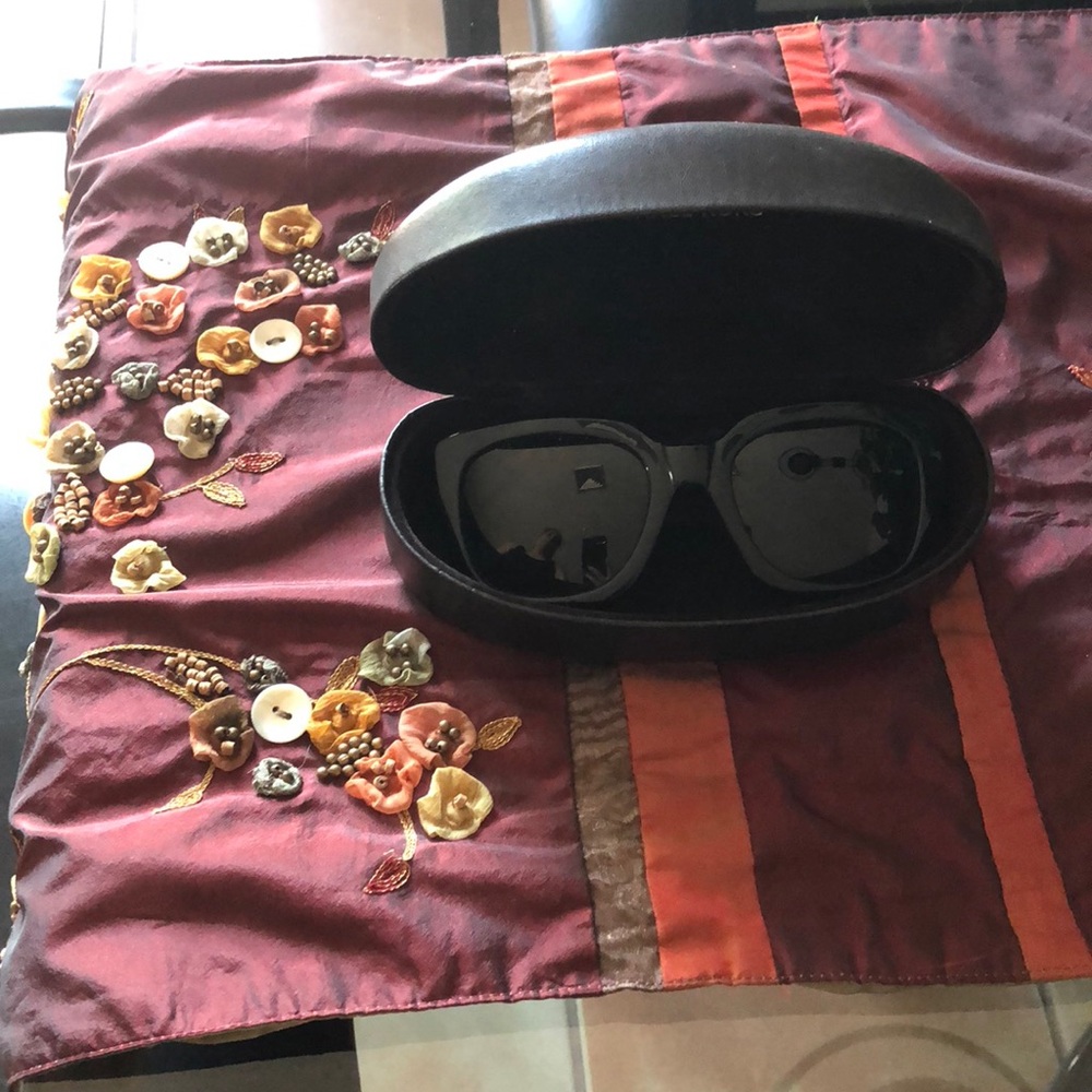 Michael Kors sunglasses Leah